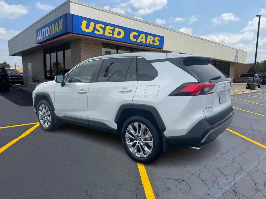 Used 2025 Toyota RAV4 Limited w/ Weather Package image 7