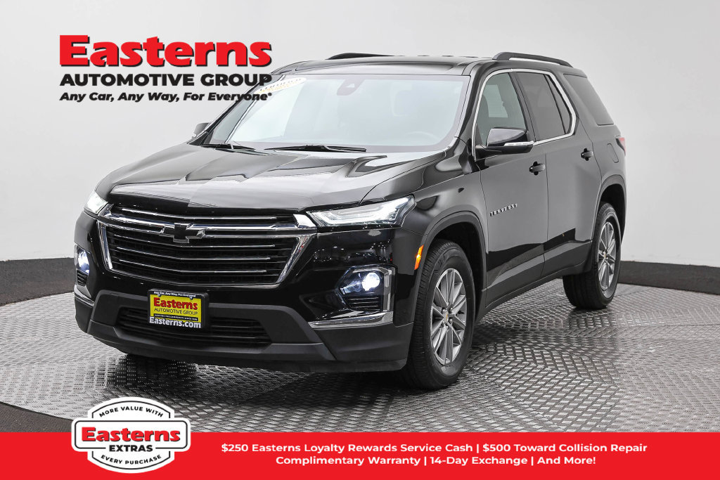 Used 2023 Chevrolet Traverse LT