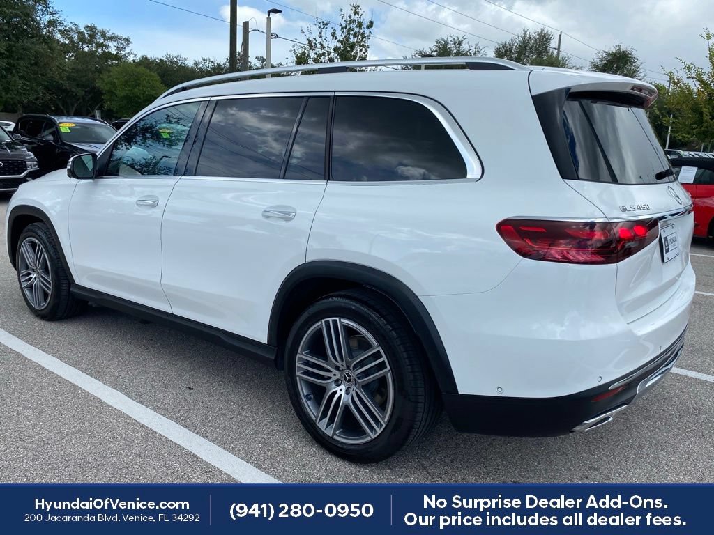 Used 2025 Mercedes-Benz GLS 450 4MATIC image 13