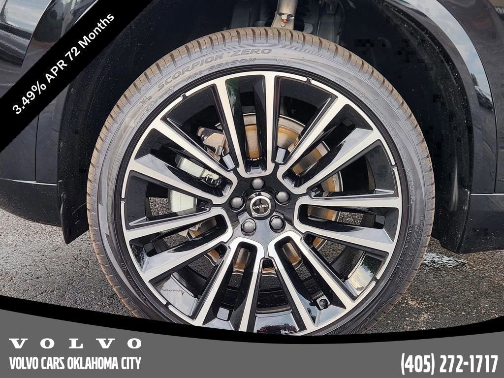 New 2026 Volvo XC90 B6 Plus w/ Protection Package Premier image 11