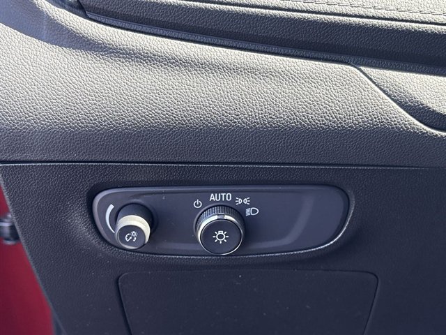Certified 2024 Buick Encore GX Preferred w/ Comfort Package AWD/4WD image 17
