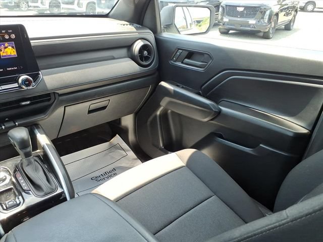 Used 2023 Chevrolet Colorado W/T AWD/4WD image 18