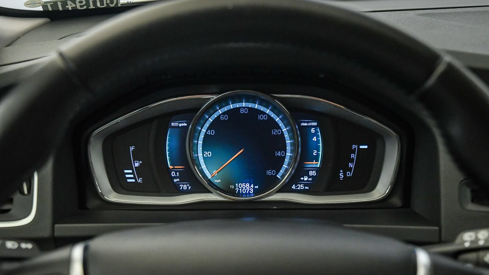 Used 2018 Volvo V60 T5 Cross Country AWD/4WD image 25
