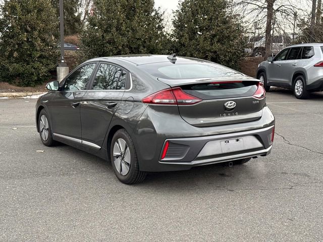 Used 2021 Hyundai Ioniq SE image 4