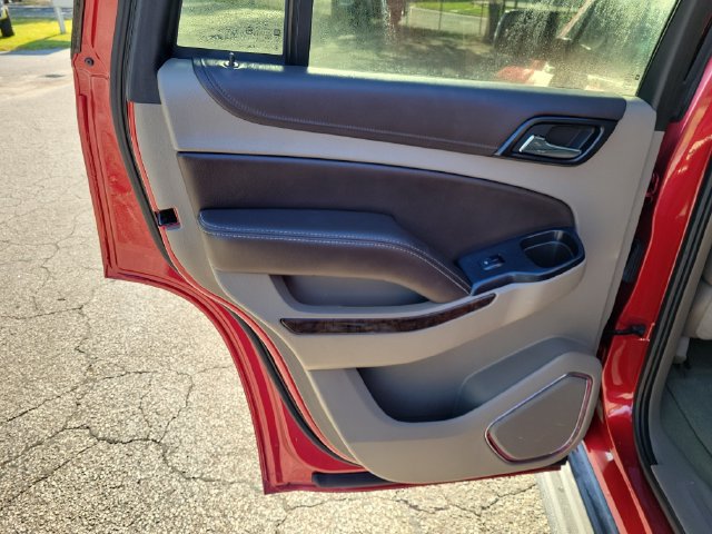 Used 2015 Chevrolet Tahoe LT RWD image 15