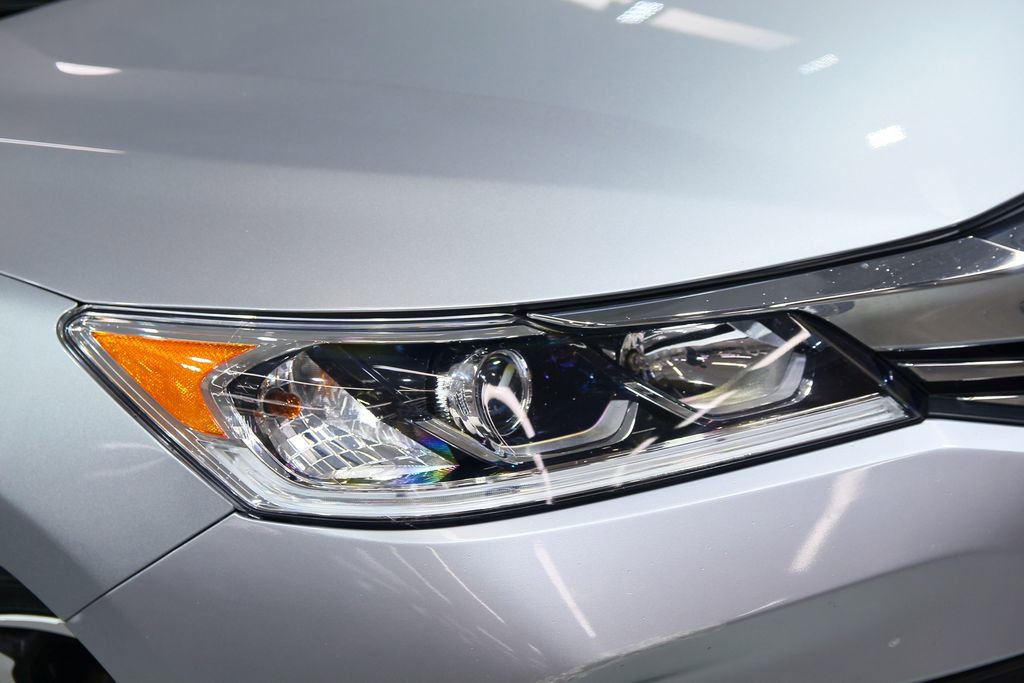 Used 2017 Honda Accord EX-L image 10