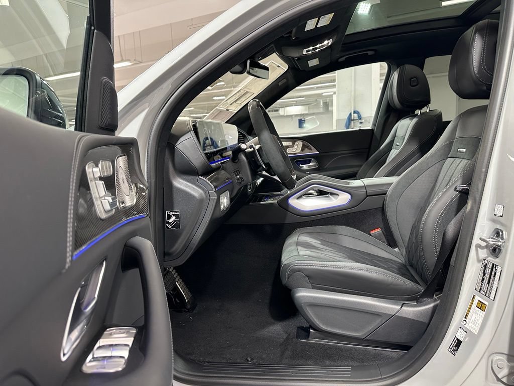 New 2026 Mercedes-Benz GLS 63 AMG 4MATIC image 4