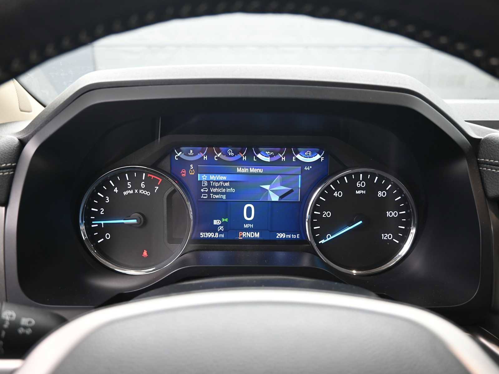 Used 2024 Ford Expedition XLT image 13