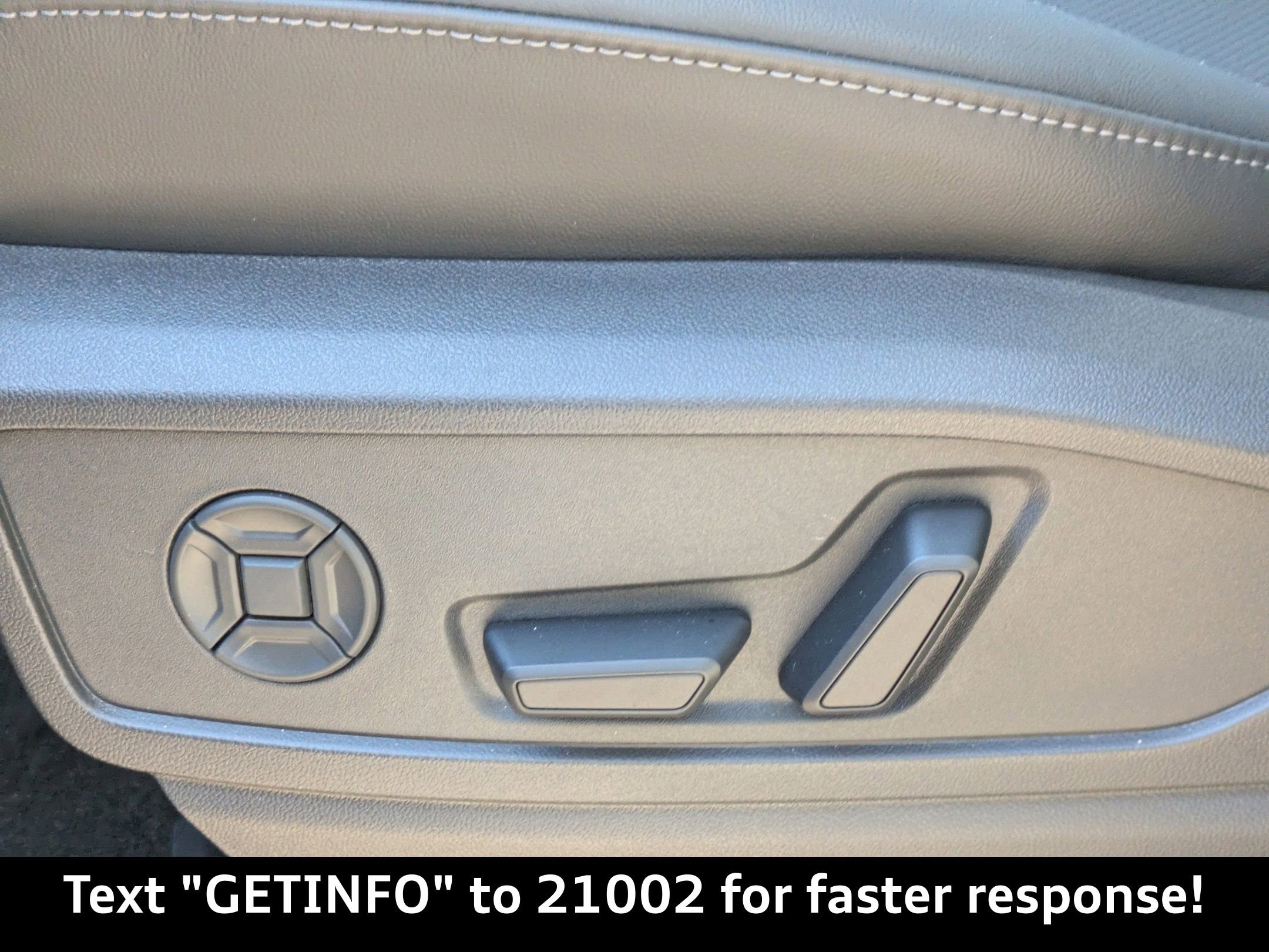 New 2025 Audi Q5 Prestige image 24