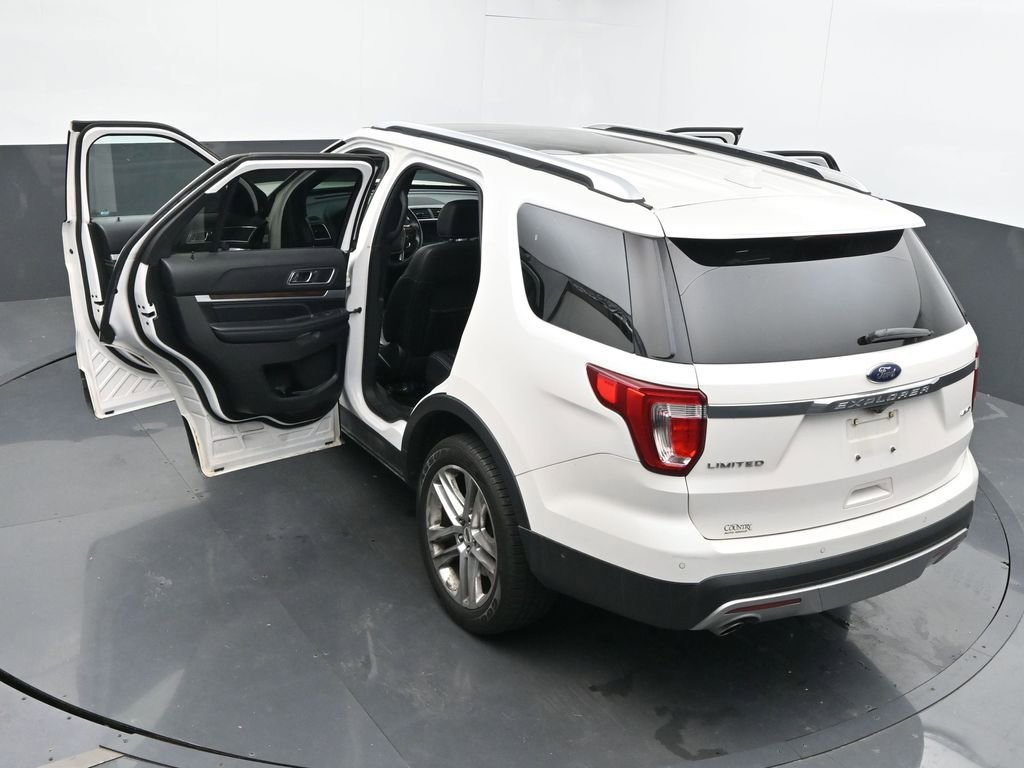 Used 2017 Ford Explorer Limited w/ Equipment Group 301A image 68