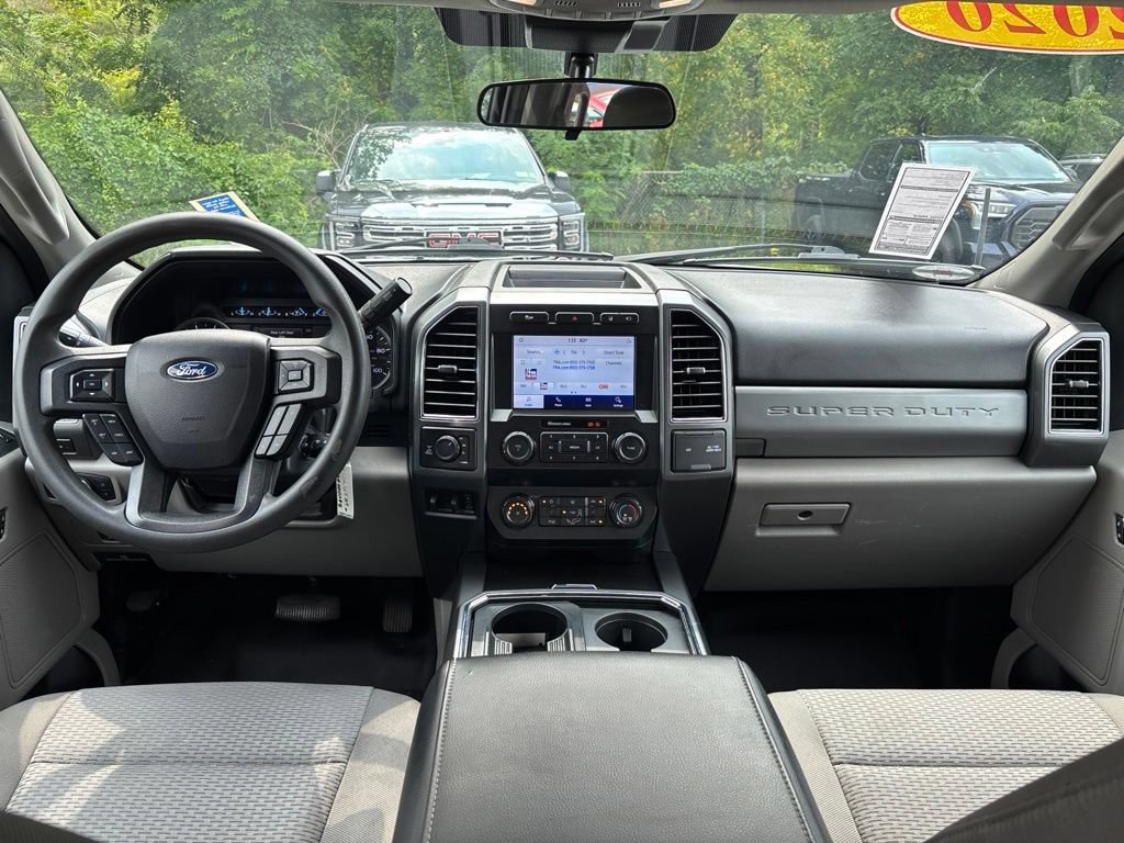 Used 2020 Ford F250 XLT w/ XLT Premium Package AWD/4WD image 18