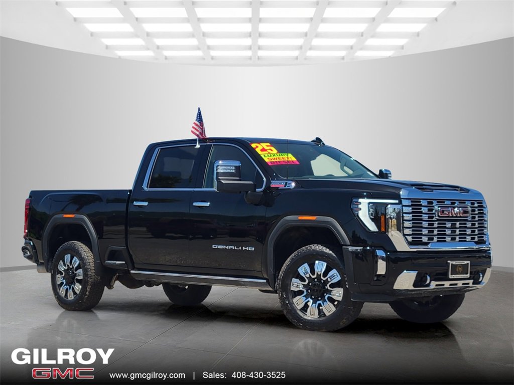 New 2025 GMC Sierra 2500 Denali w/ Max Trailering Package