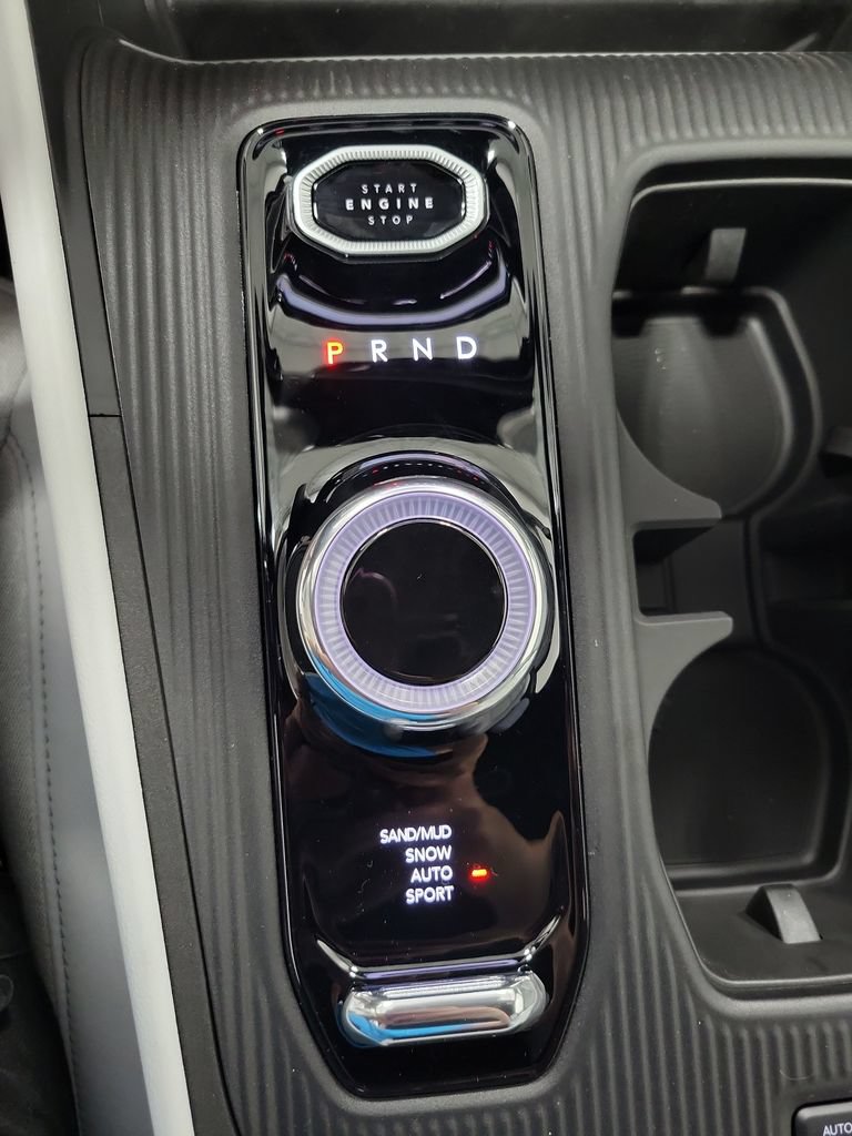 New 2026 Jeep Cherokee Laredo AWD/4WD image 15