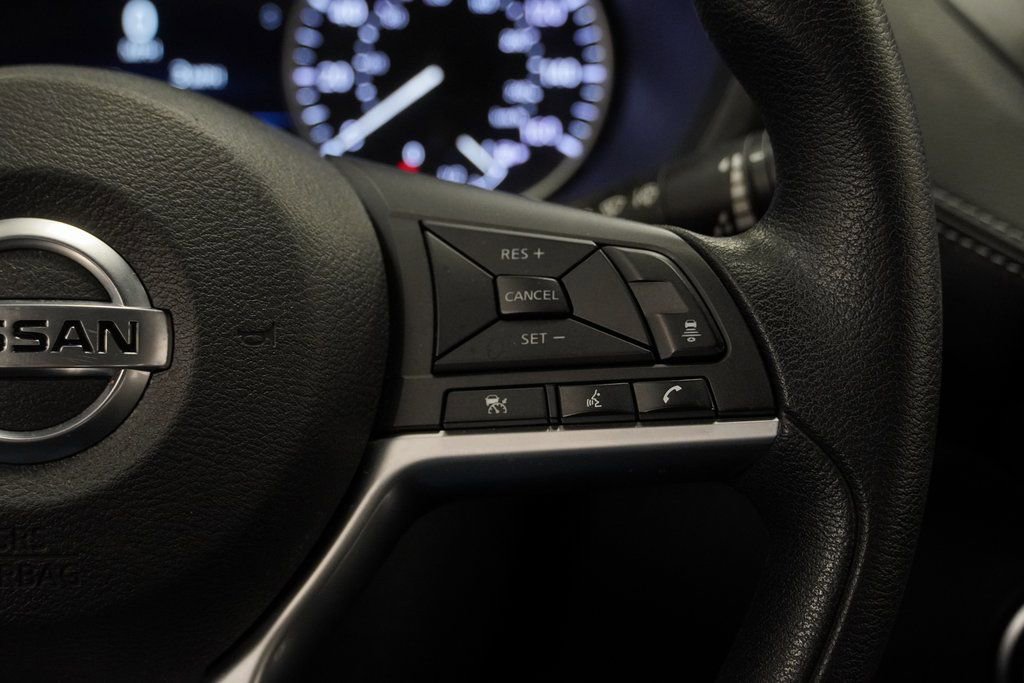 Used 2023 Nissan Sentra SV image 38