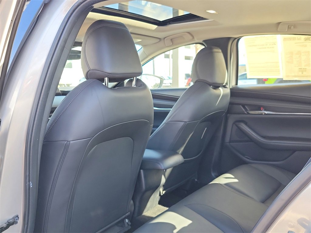 Used 2024 MAZDA MAZDA3 s image 13