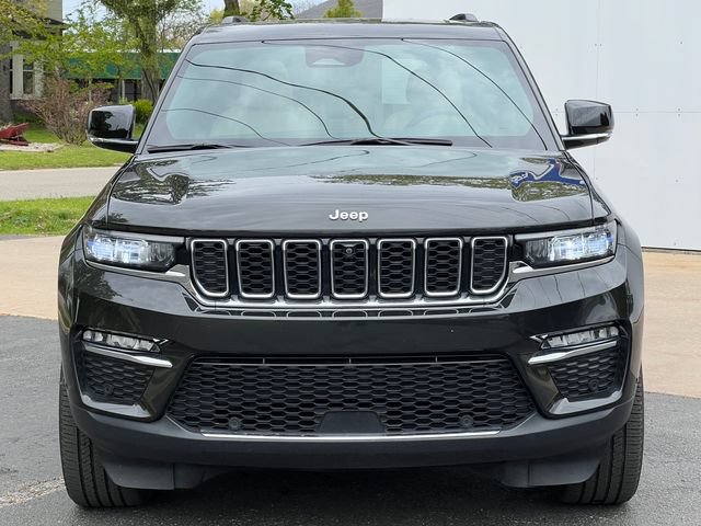 Used 2024 Jeep Grand Cherokee Limited w/ Luxury Tech Group II AWD/4WD image 49