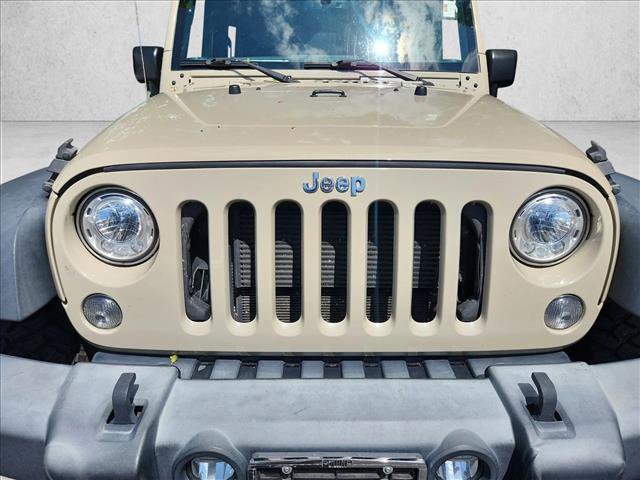 Used 2018 Jeep Wrangler Rubicon w/ Power Convenience Group AWD/4WD image 12