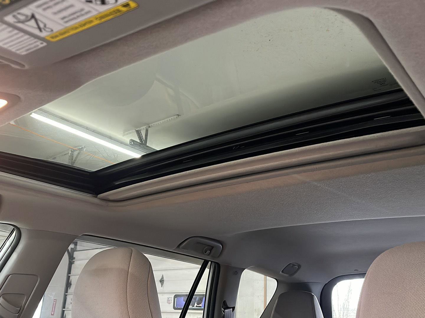 Used 2012 Toyota RAV4 4WD image 20