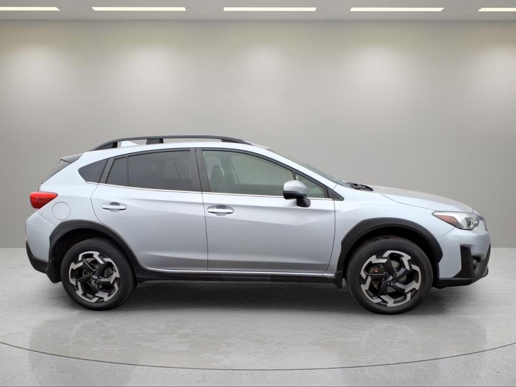 Used 2021 Subaru Crosstrek 2.5i Limited w/ Moonroof Package 2 AWD/4WD image 2