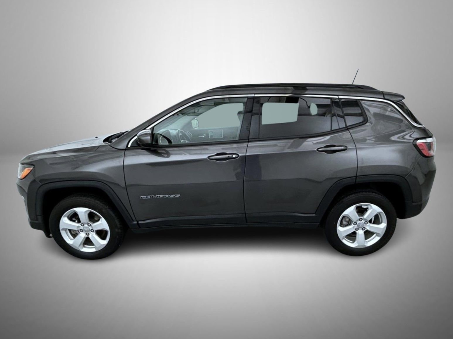 Used 2020 Jeep Compass Latitude w/ Cold Weather Group AWD/4WD image 8