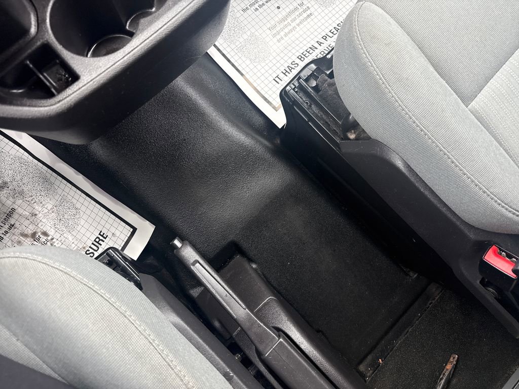 Used 2015 Ford Transit 250 130 Low Roof image 31