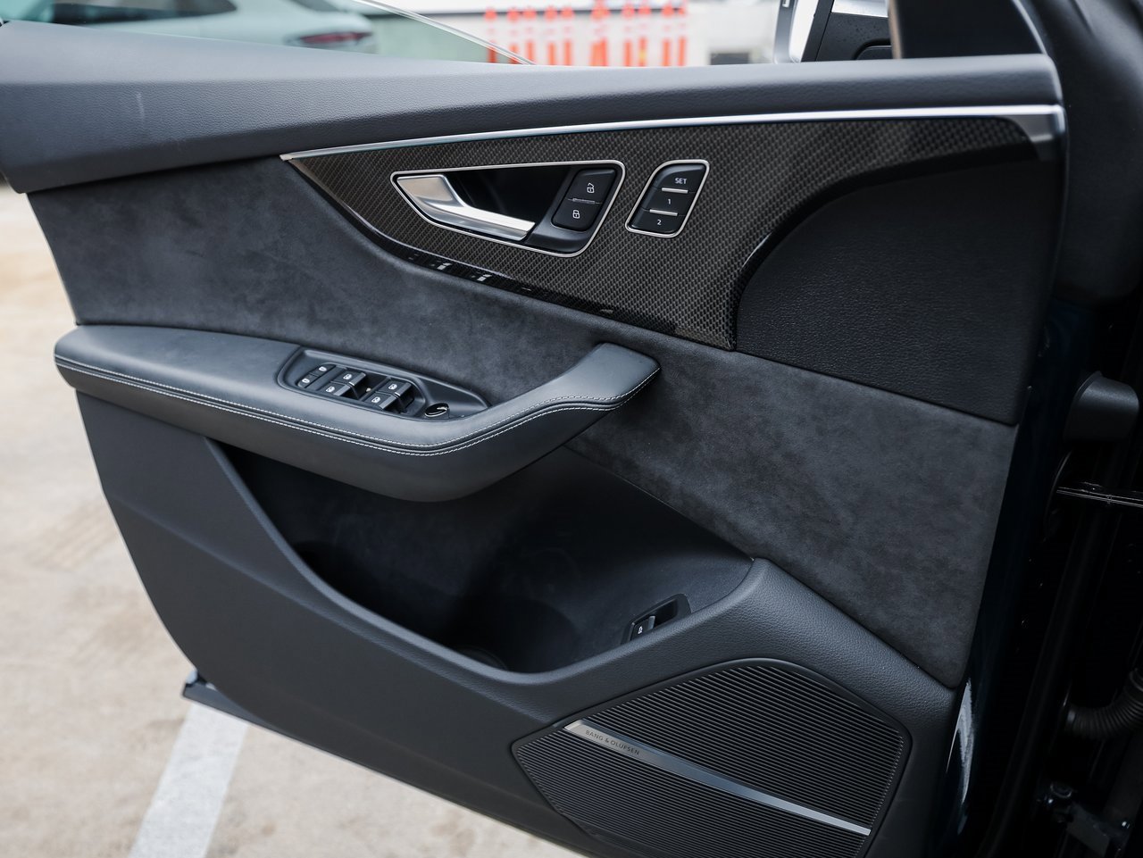 Used 2021 Audi SQ8 Prestige image 24