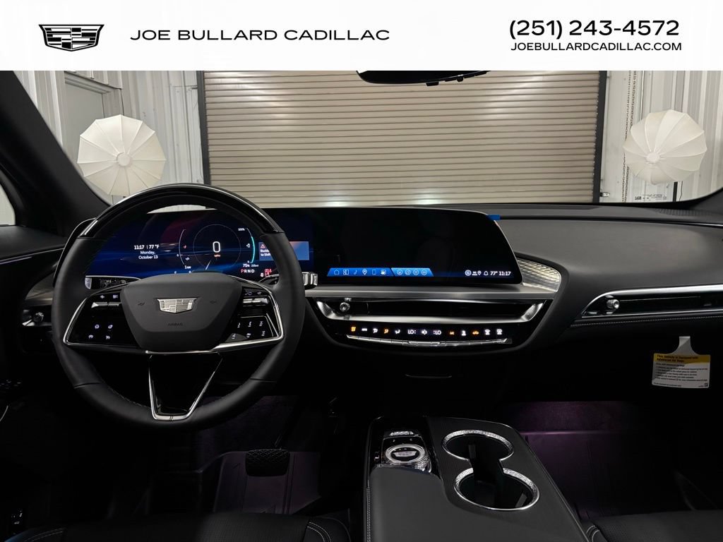 New 2026 Cadillac Lyriq Premium Luxury w/ LPO, Floor Liner Package AWD/4WD image 28