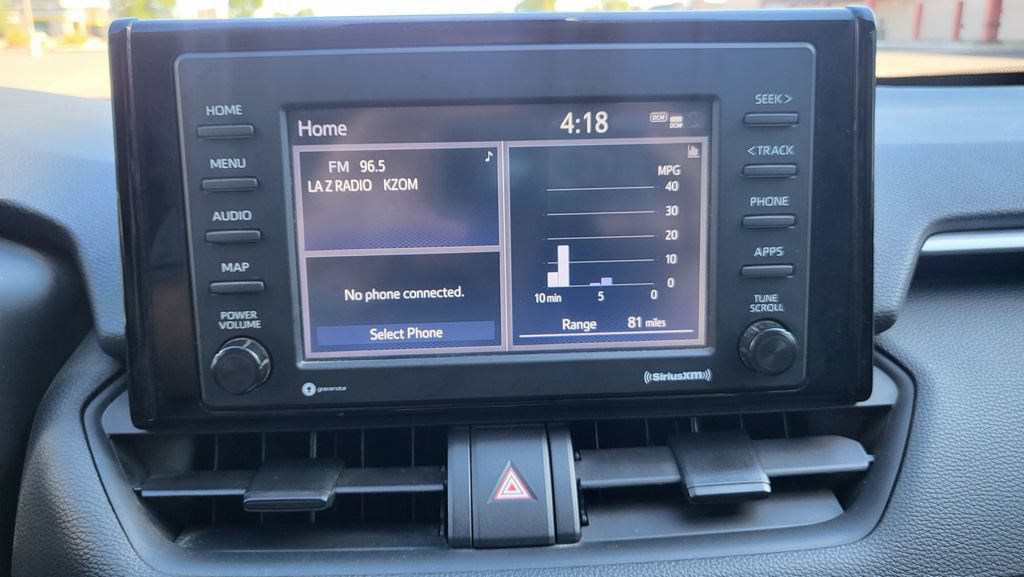 Used 2021 Toyota RAV4 XLE w/ Convenience Package FWD image 34