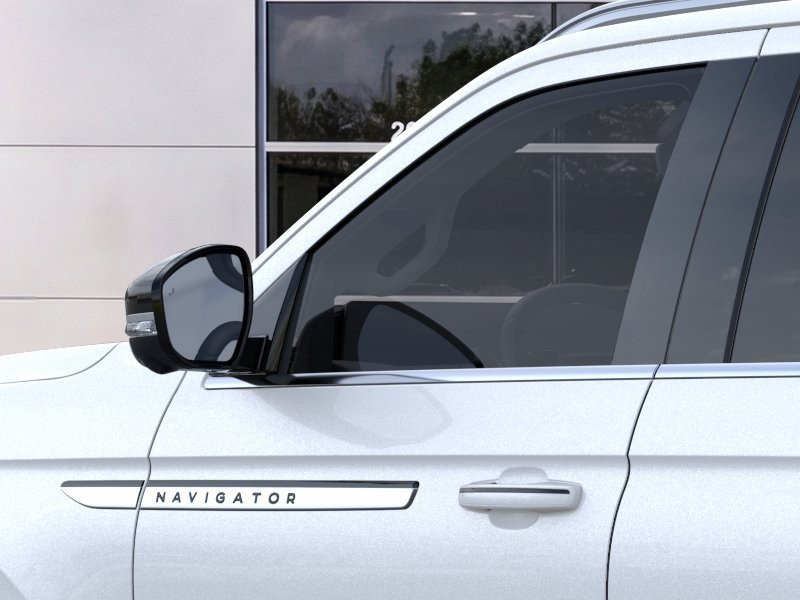 New 2026 Lincoln Navigator L Premier AWD/4WD image 20