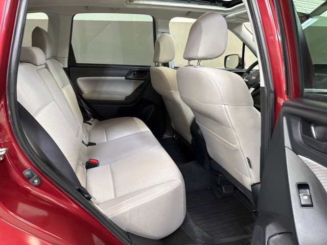 Used 2017 Subaru Forester 2.5i Premium w/ All-Weather Package image 61