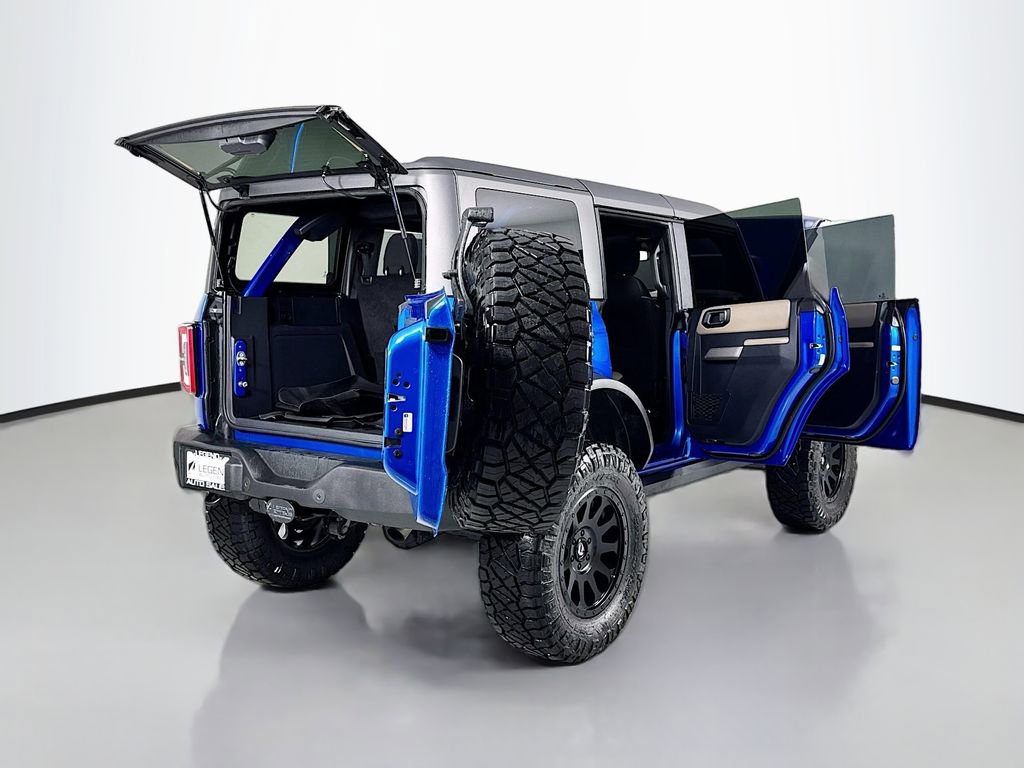 Used 2023 Ford Bronco Wildtrak image 29