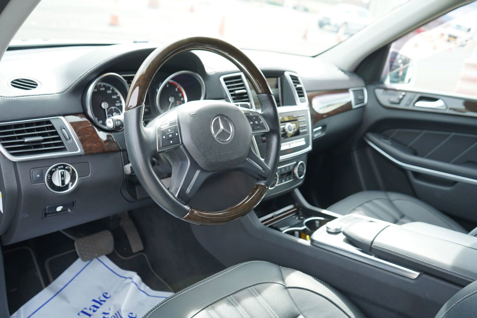 Used 2013 Mercedes-Benz GL 320 BlueTEC 4MATIC image 8