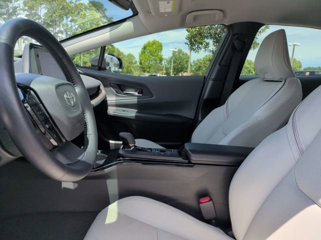 Used 2023 Toyota Prius XLE FWD image 16