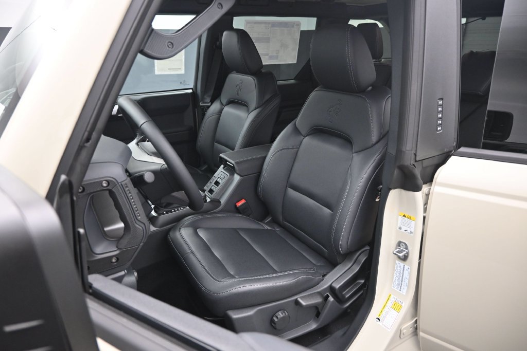 New 2026 Ford Bronco Big Bend AWD/4WD image 8