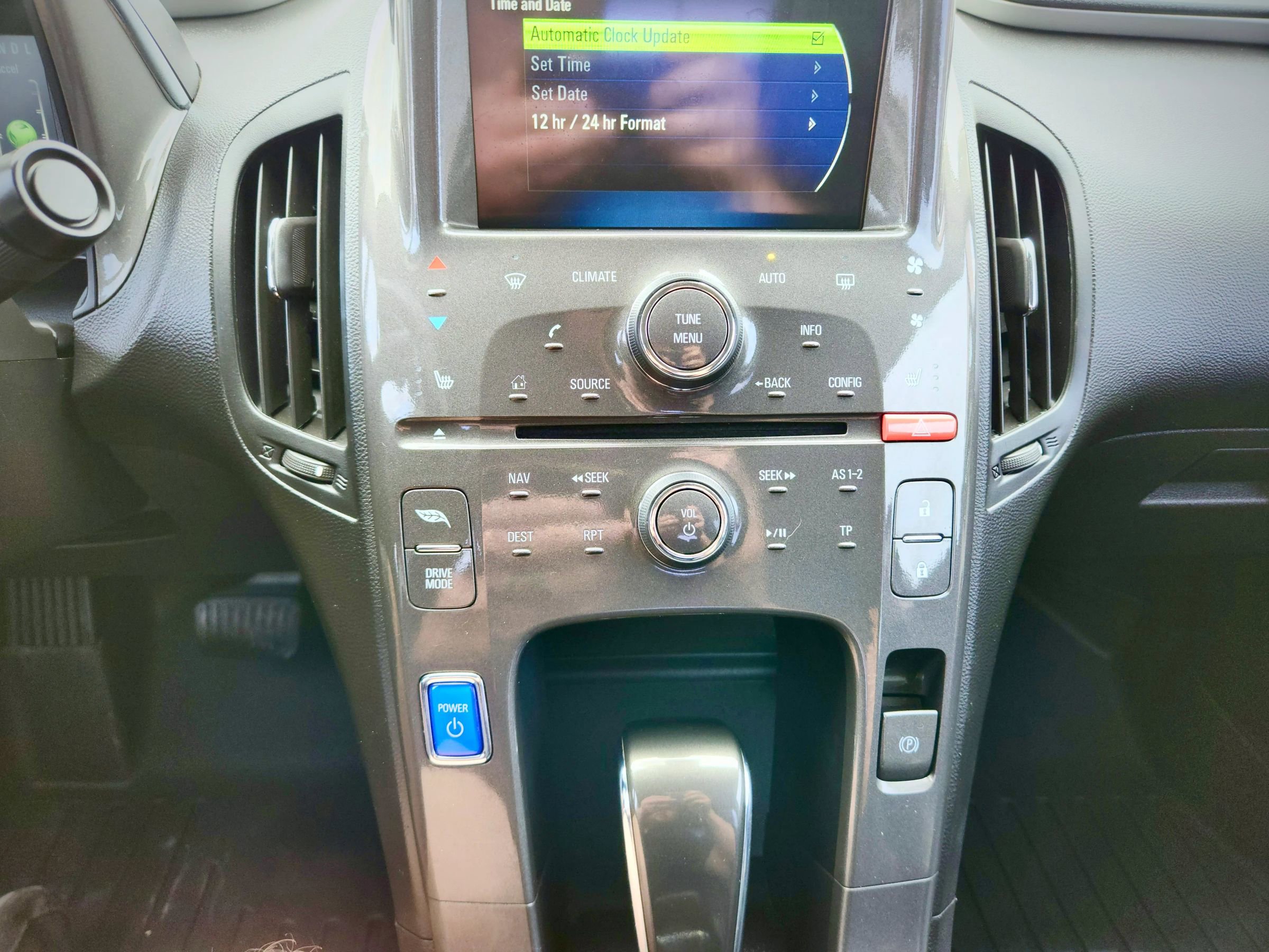 Used 2015 Chevrolet Volt Premium w/ Premium Trim Package FWD image 41
