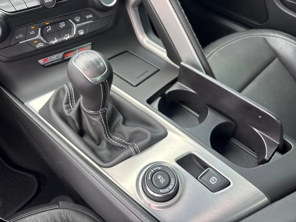 Used 2019 Chevrolet Corvette Z06 RWD image 27