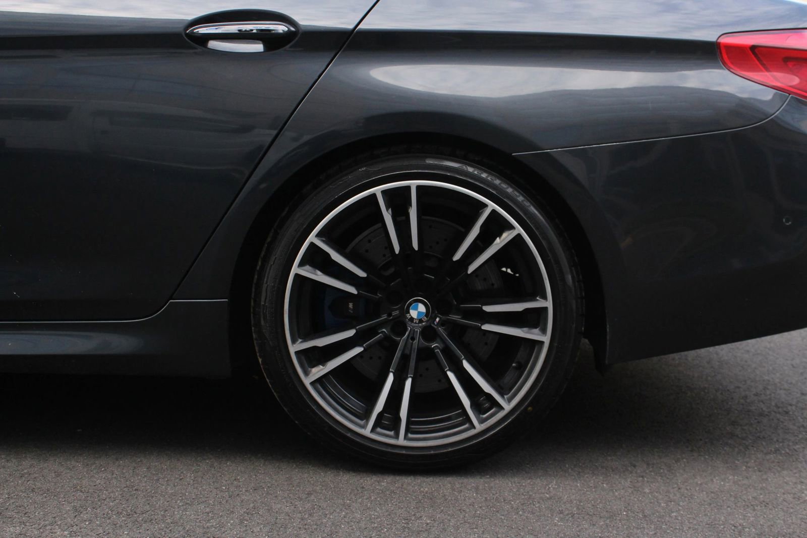 Used 2018 BMW M5 w/ Executive Package AWD/4WD image 9