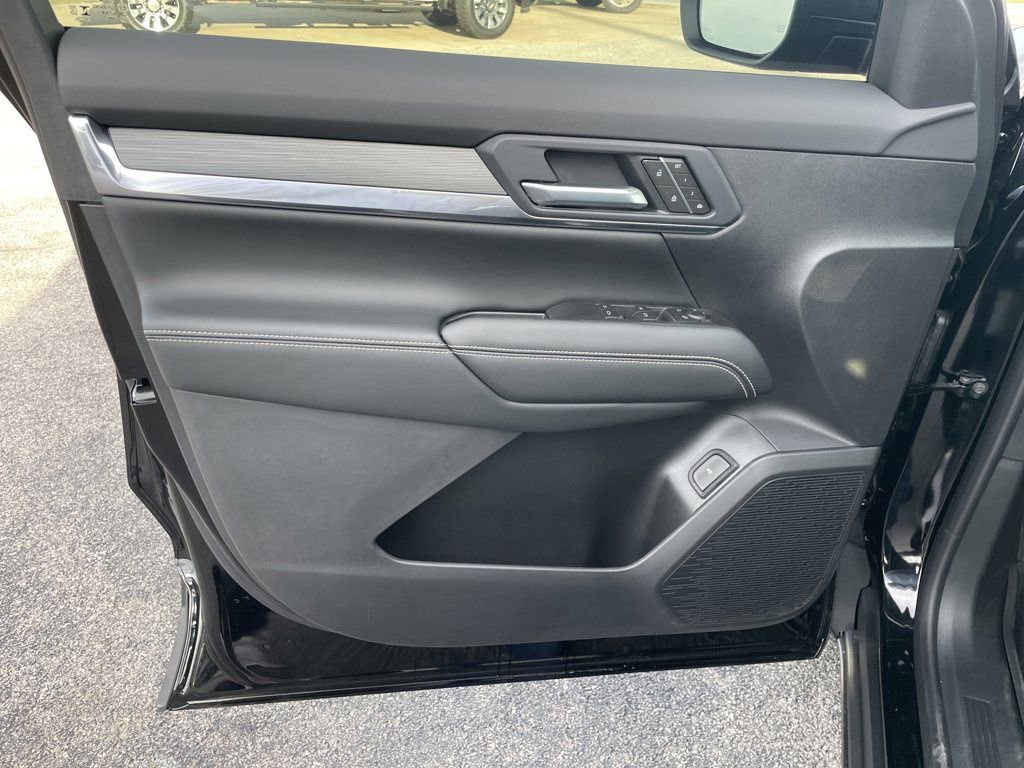 New 2026 GMC Terrain Elevation w/ Elevation Premium Package image 10