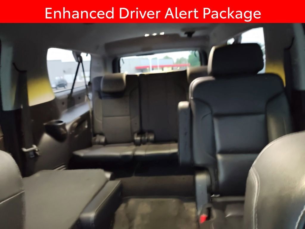 Used 2019 Chevrolet Suburban LT w/ Luxury Package AWD/4WD image 13