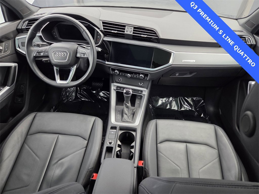 Used 2022 Audi Q3 2.0T Premium w/ Convenience Package image 21