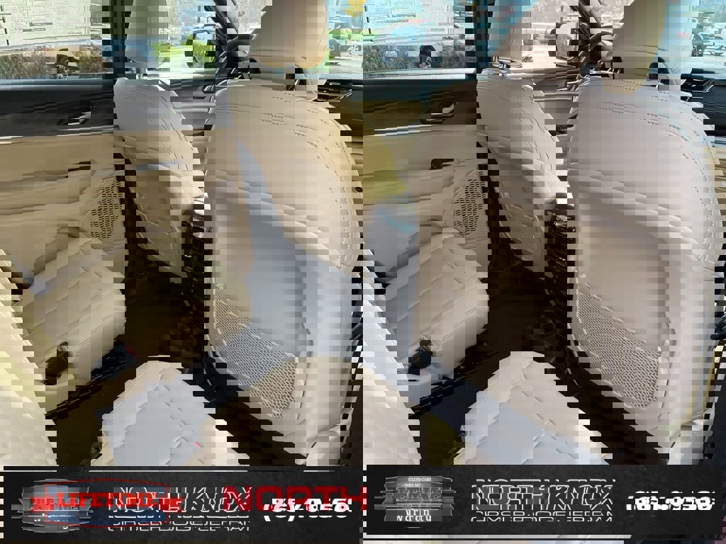 New 2025 Jeep Grand Cherokee L Limited image 28