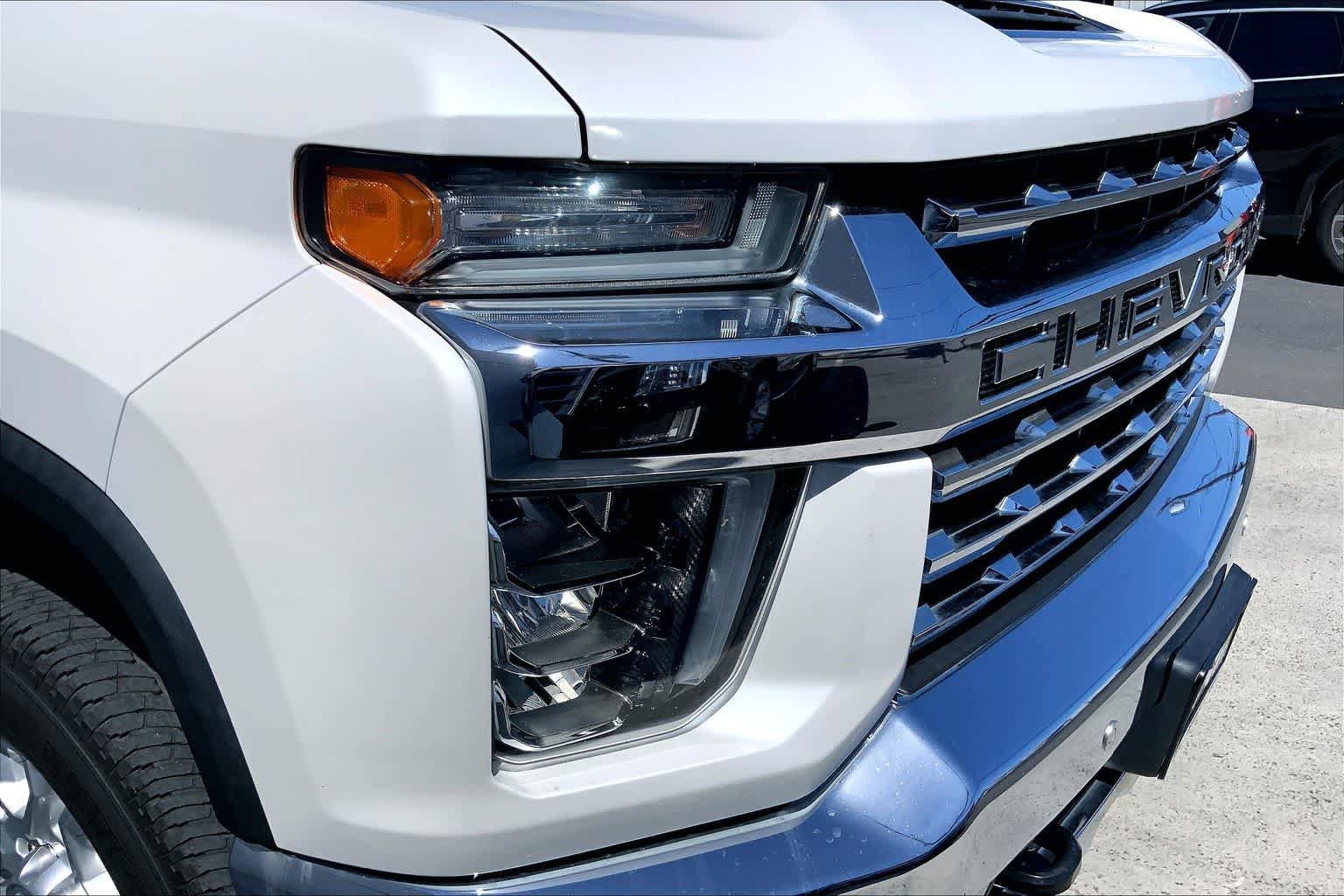 Used 2020 Chevrolet Silverado 2500 LTZ w/ LTZ Plus Package image 31