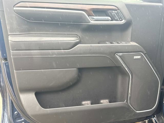 Used 2023 GMC Sierra 1500 SLT AWD/4WD image 26