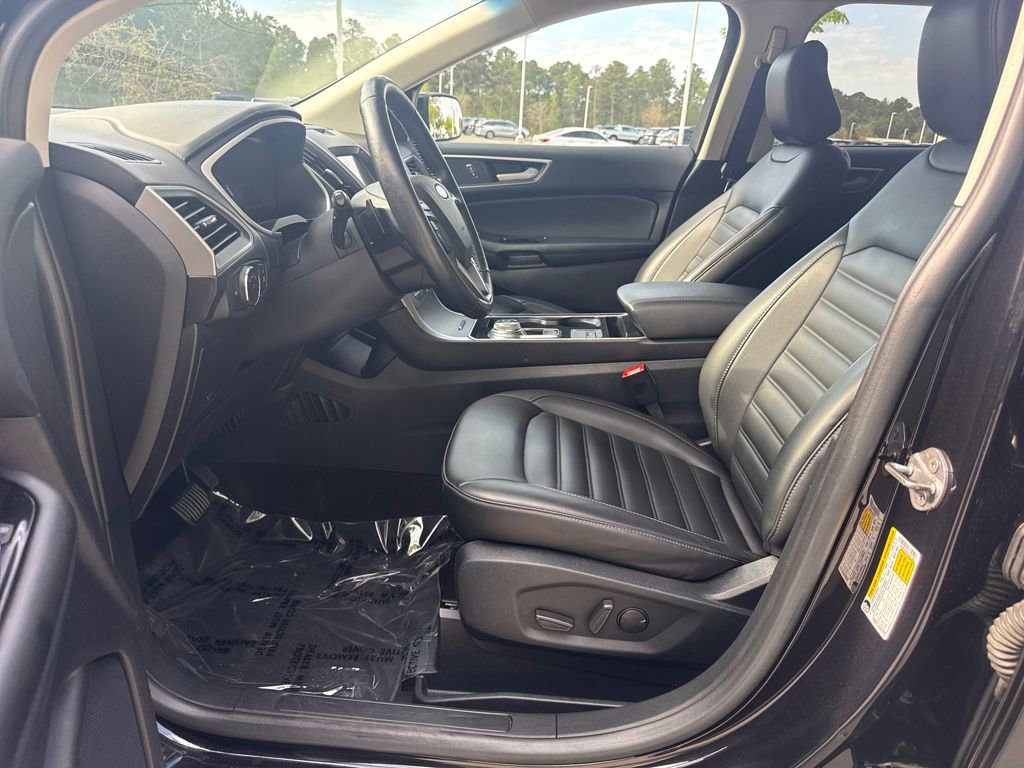 Used 2020 Ford Edge SEL w/ Convenience Package image 13