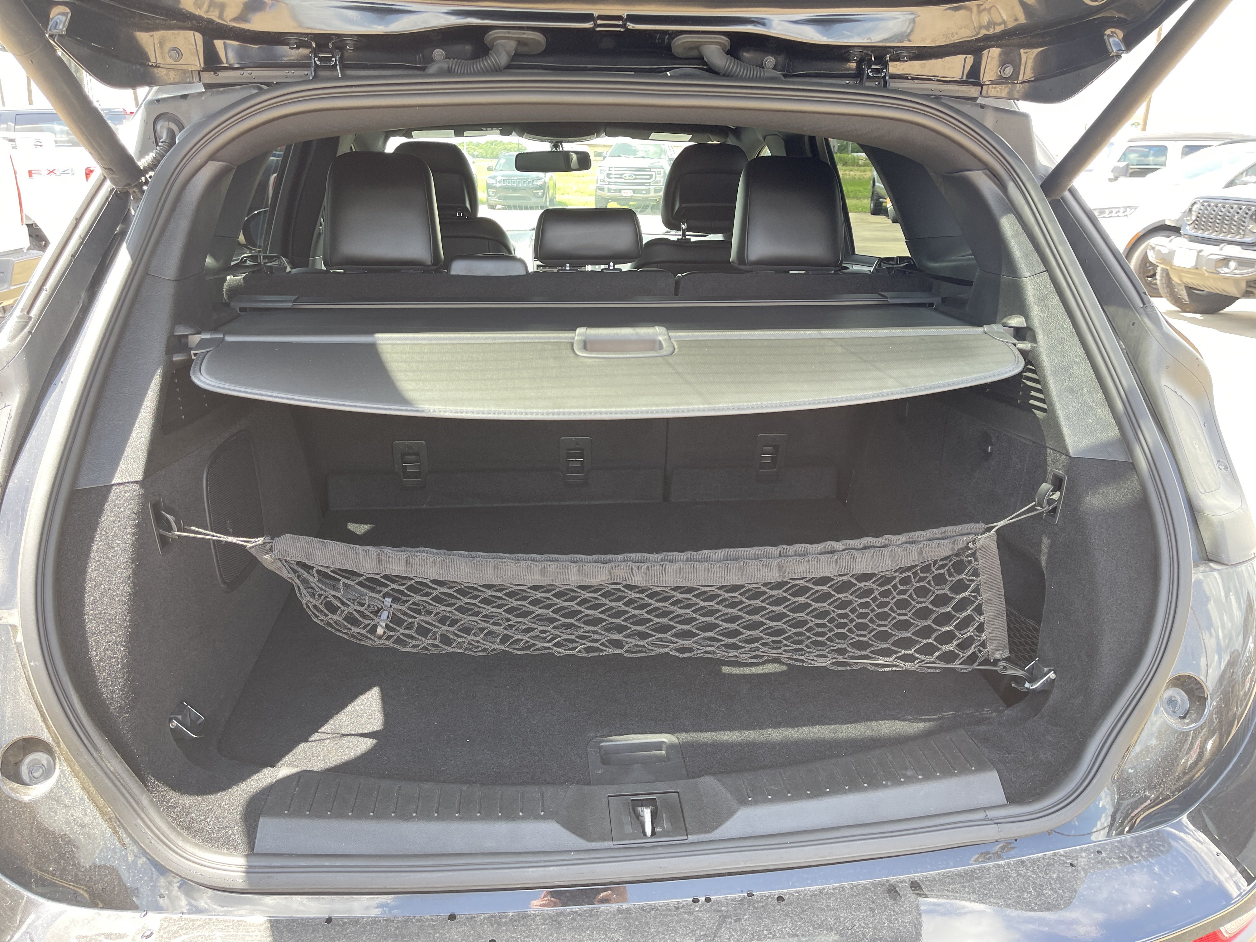 Used 2019 Lincoln MKC Select w/ Select Plus Package FWD image 13