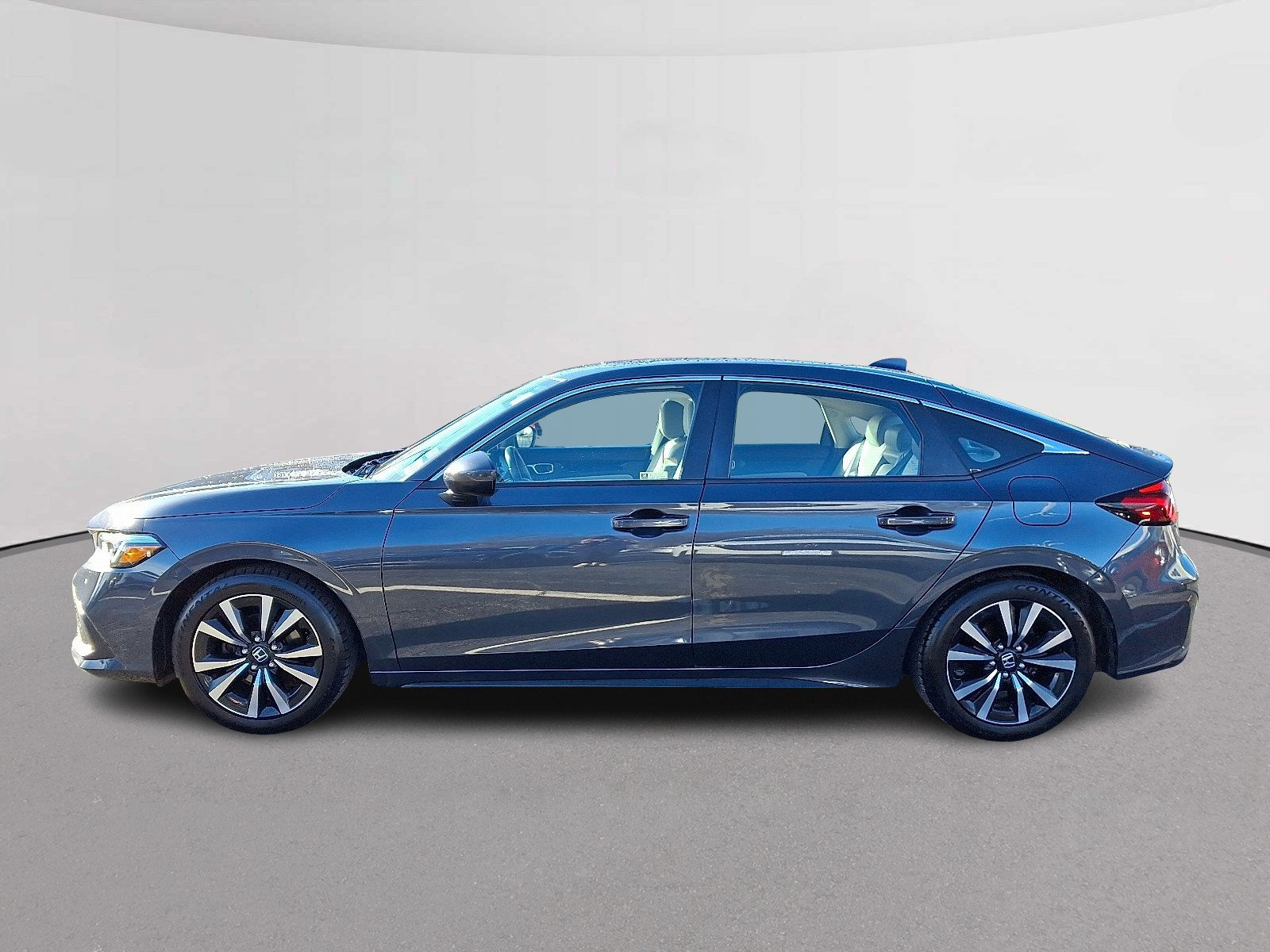 Certified 2022 Honda Civic EX-L image 6