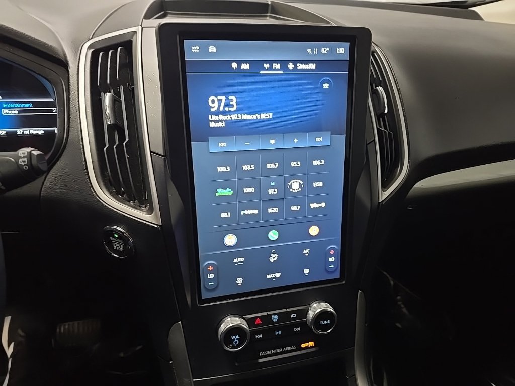 Certified 2022 Ford Edge SE w/ Black Appearance Package AWD/4WD image 32