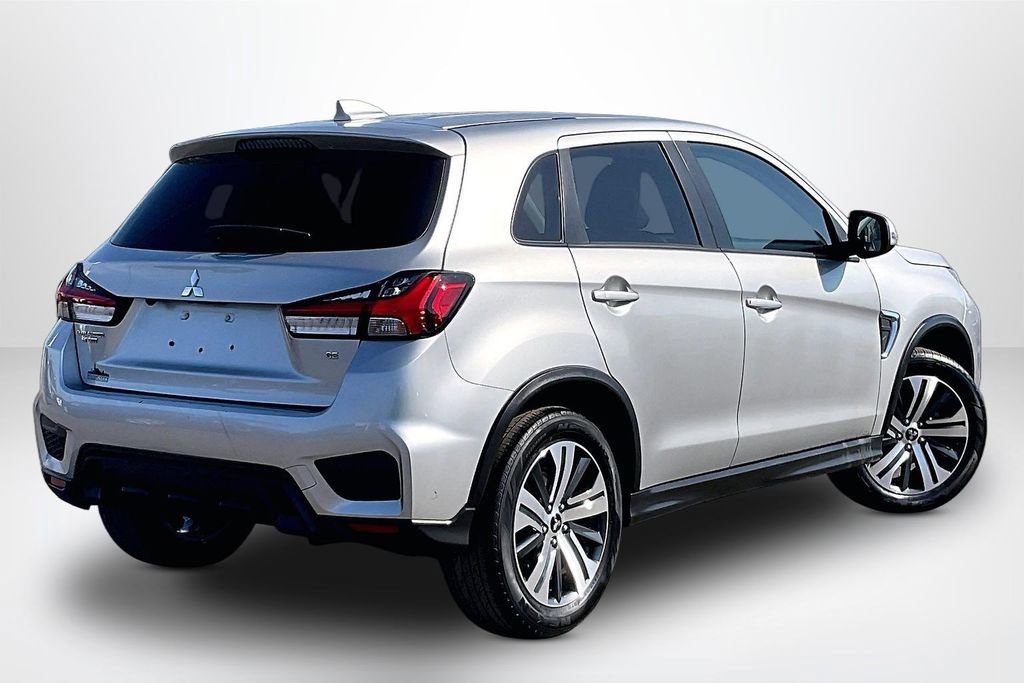 Used 2024 Mitsubishi Outlander Sport SE AWD/4WD image 6