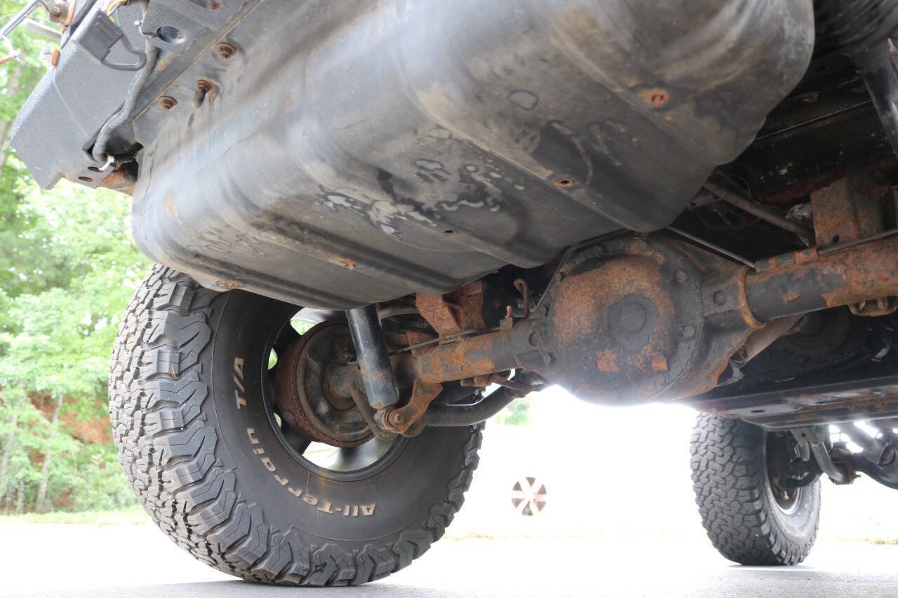 Used 2006 Jeep Wrangler X AWD/4WD image 54