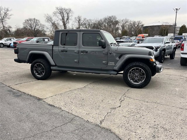 Used 2021 Jeep Gladiator Overland w/ Popular Equipment Package image 2